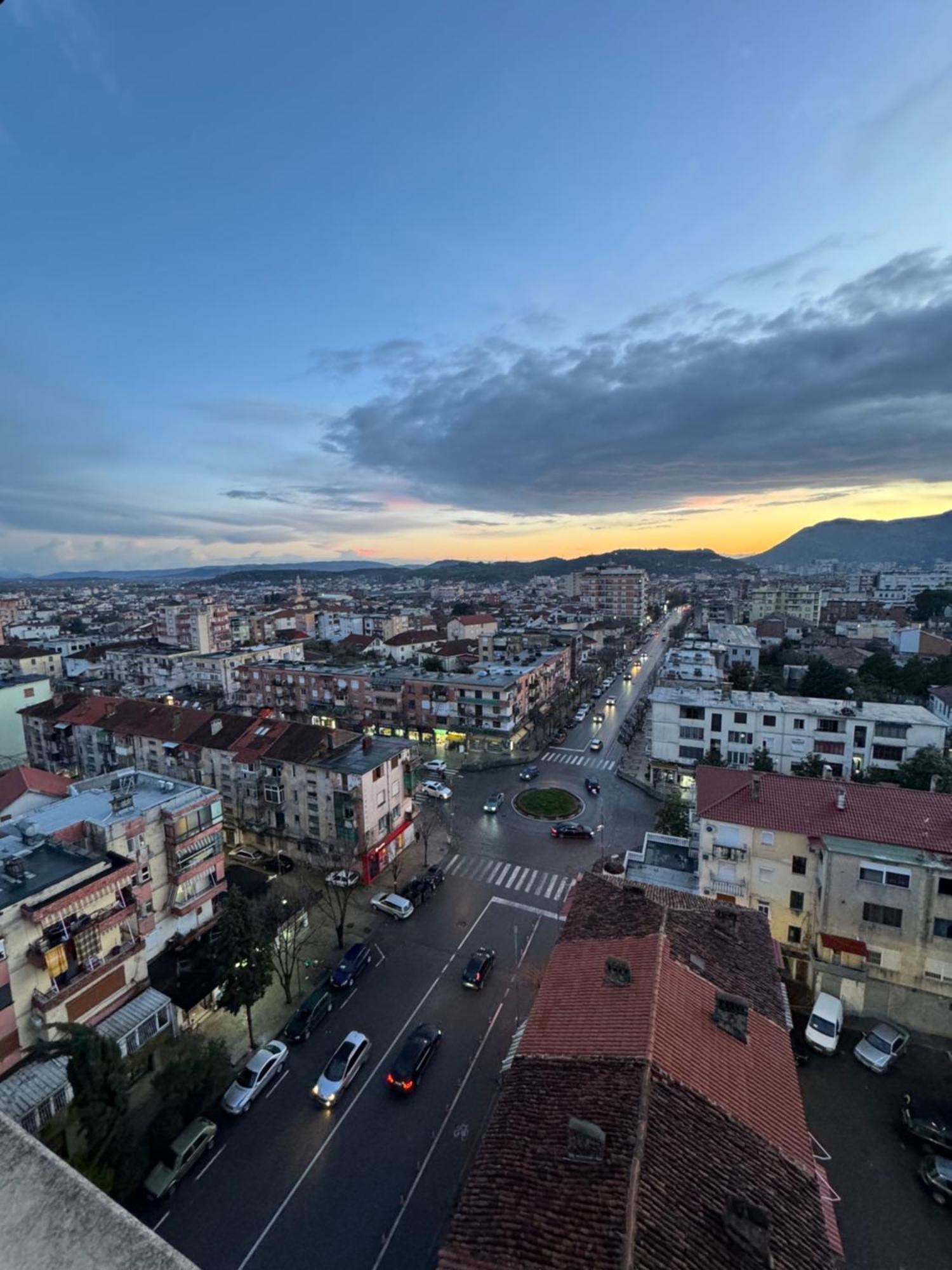 3 Bedrooms Apartment Шкодер Экстерьер фото